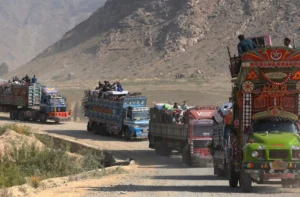 کمیسیون عالی مهاجرین طالبان از بازگشت ۶۳۲۸ مهاجر از در یک روز گذشته خبر داد