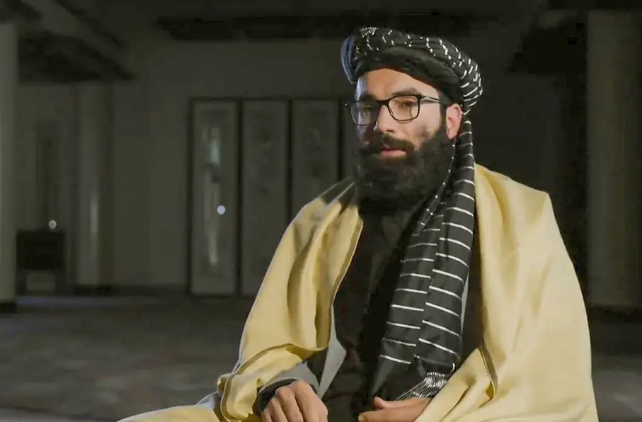 انس حقانی: زمان مناسب برای پیشرفت افغانستان در عرصه‌های آموزش و فناوری فرا رسیده است