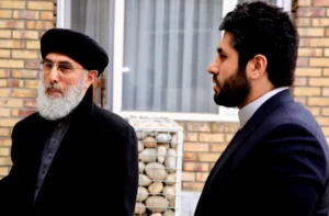 فرزند حکمتیار: طالبان افغانستان را منزوی کرده اند