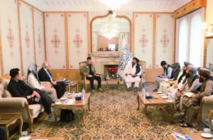 تاکیدمقامات طالبان و آمریکایی بر روابط اقتصادی و سیاسی تبادل زندانیان