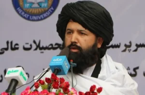 وزیر تحصیلات طالبان: دین، نیاز اساسی دانشجویان است