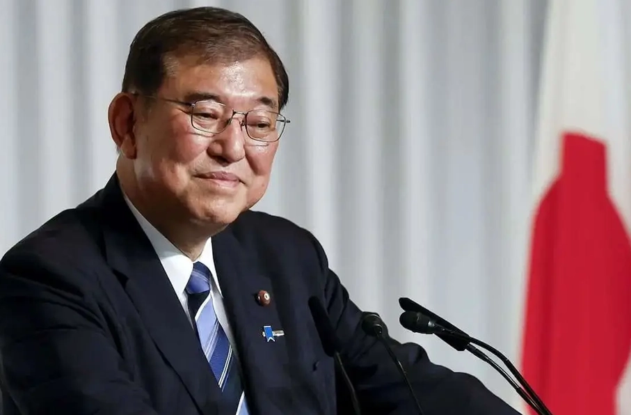 استعفای رسمی ایشیبا شیگه‌رو از نخست‌وزیری و رهبری حزب حاکم جاپان