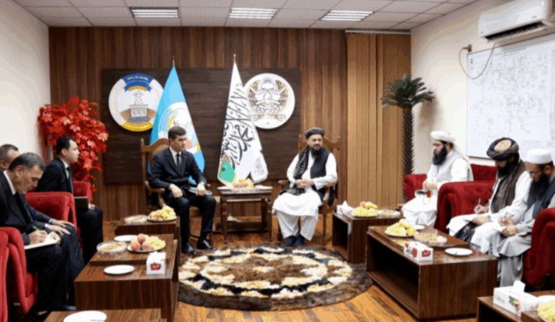 دیدار وزیر انرژی طالبان و ترکمنستان؛ تاکید بر توسعه همکاری‌های دوجانبه