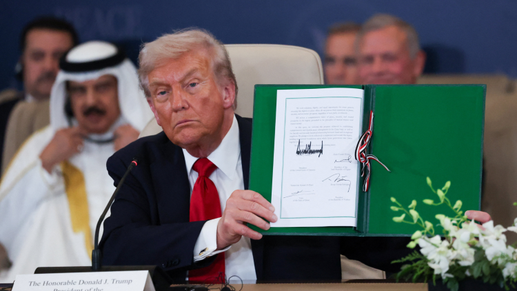 TRUMP