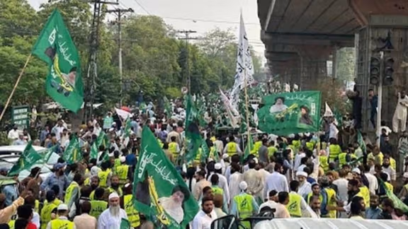 Labik Tehreek Party