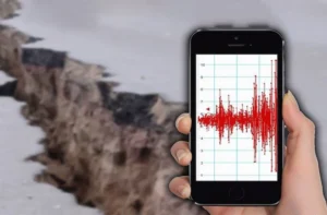 طراحی نرم‌افزار پیش‌بینی زلزله توسط جوانان کندز