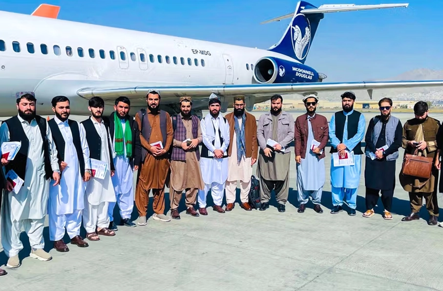 اعزام تیم‌های اداره احصائیه طالبان به ایران برای تثبیت هویت مهاجران