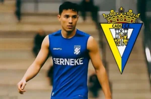 انتقال تاریخی حسین کارنیل، ستاره فوتبال افغانستان به لالیگای اسپانیا