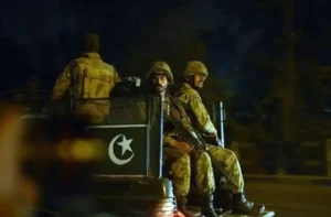 کشته شدن ۱۱ نظامی پاکستانی در خیبرپختونخوا