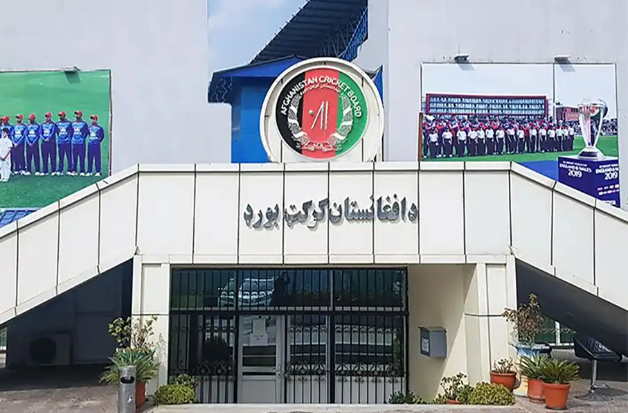 لغو مسابقه کریکت افغانستان با پاکستان در واکنش به حملات هوایی