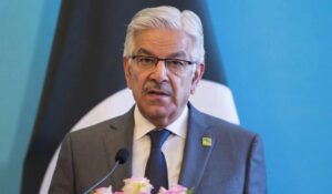 وزیر دفاع پاکستان: طالبان نماینده واقعی مردم افغانستان نیست