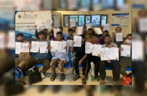 بازگشت صدها مهاجر افغان از زندان‌های عراق و پاکستان به کشور