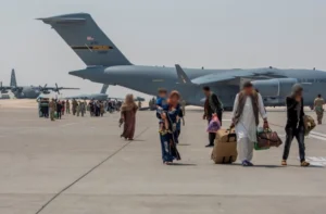 دولت امریکا: مهاجران افغان، سخاوت را با خشونت پاسخ دادند