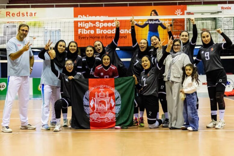 عملکرد مقاوم والیبال زنان افغانستان در نیمه نهایی؛ شکست ۳-۱ مقابل قرغیزستان در CAVA 2025 مالدیو