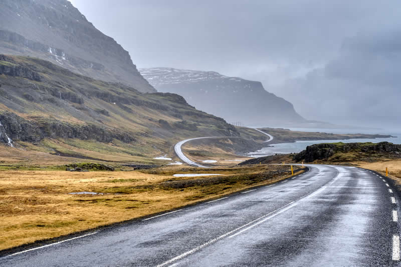 بهترین عکسهای سال ۲۰۲۵ از نگاه ویراستاران DPReview (۲۴ مورد برتر) در جاده حلقهای ایسلند