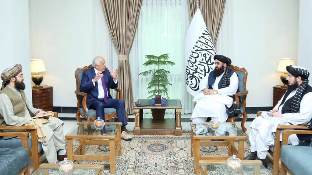 سفر زلمی خلیلزاد به کابل و دیدار با مقامات طالبان