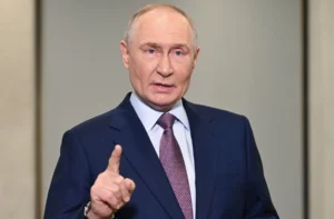 سر خط خبرها کرملین: پوتین برای صلح آماده است