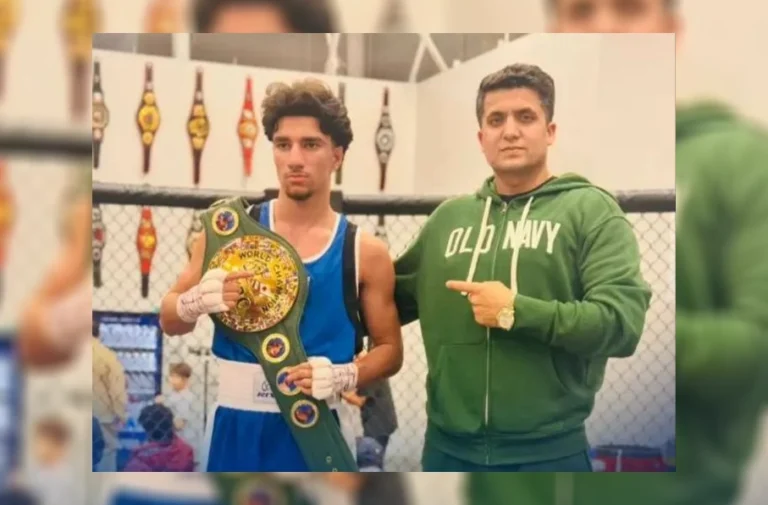 پیروزی ذکی حکیم زاده مشت زن افغان در برابر حریف آمریکایی