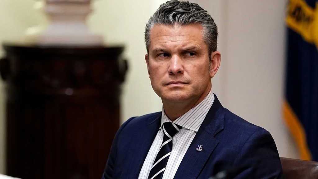 وزیر جنگ امریکا: جهان وارد دورۀ تازه رقابت ابرقدرتها شد