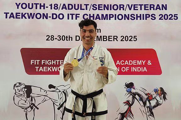 درخشش حسینی در رقابتهای آزاد تکواندو احمدآباد هند