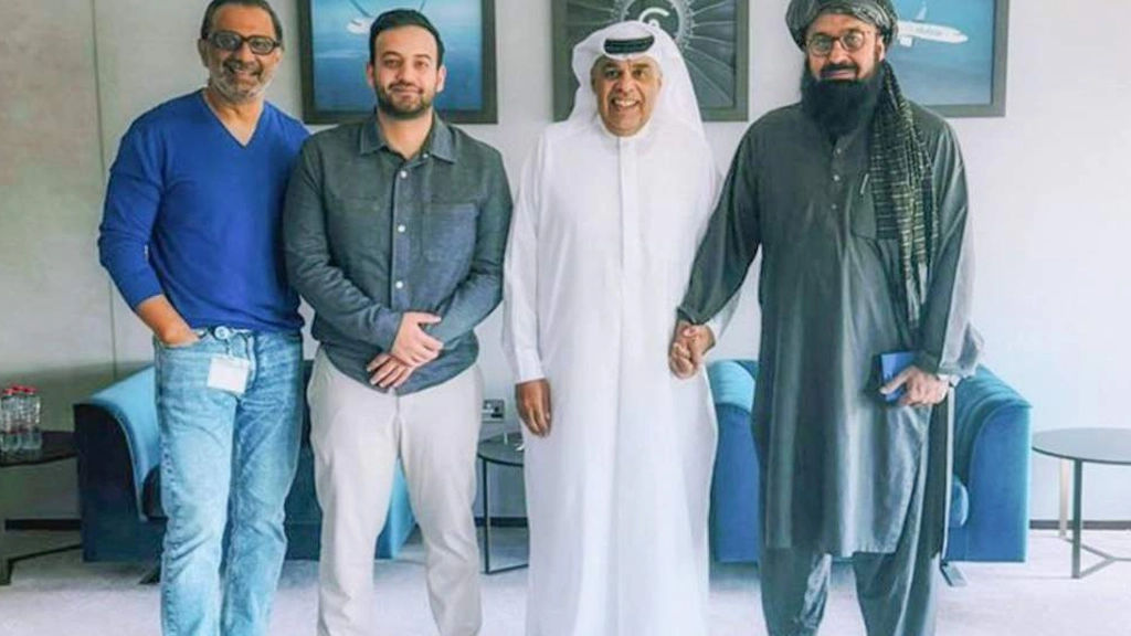 توافق آریانا افغان و فلایدُبی برای گسترش همکاریهای هوایی