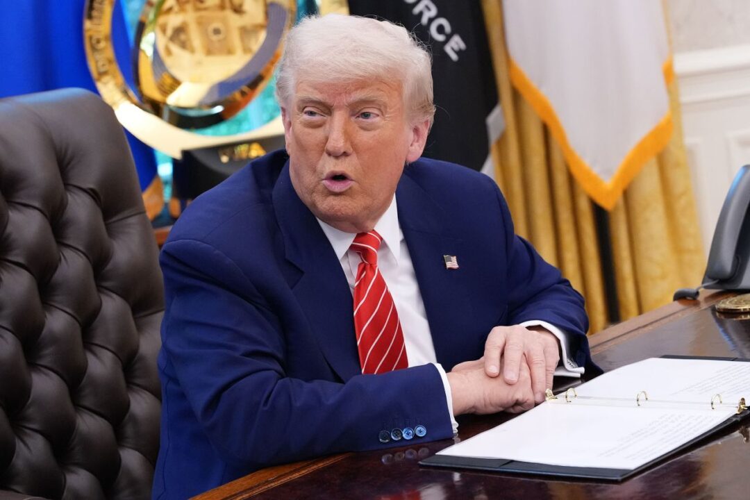 ترامپ تعرفه ۱۰ درصدی جهانی وضع کرد