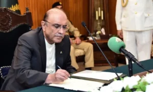 آصف علی زرداری: طالبان با پاسخ قاطع مواجه خواهند شد
