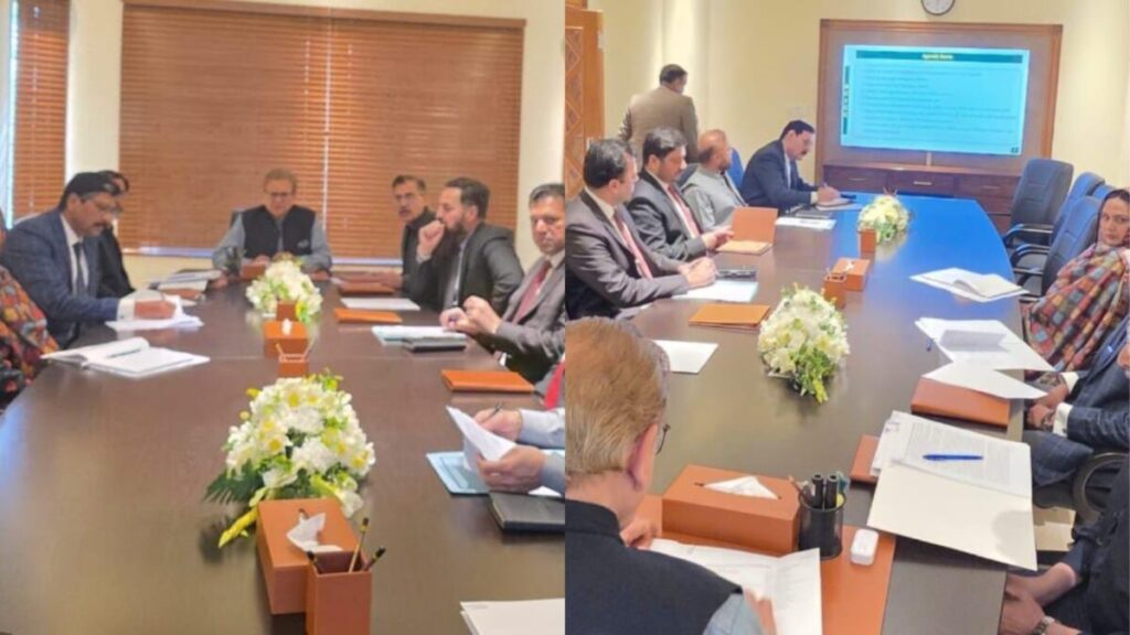 نشست اقتصادی پاکستان با آسیای میانه در سایه توقف تجارت با افغانستان