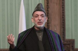 کرزی: پاکستان در سیاست خود در قبال افغانستان بازنگری کند