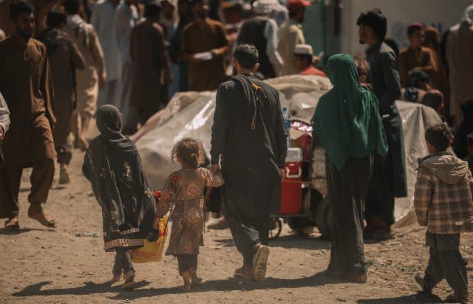 رسانههای زیر کنترل طالبان گزارش دادند که روز گذشته ۵۱۱ خانواده مهاجر به افغانستان بازگشتهاند