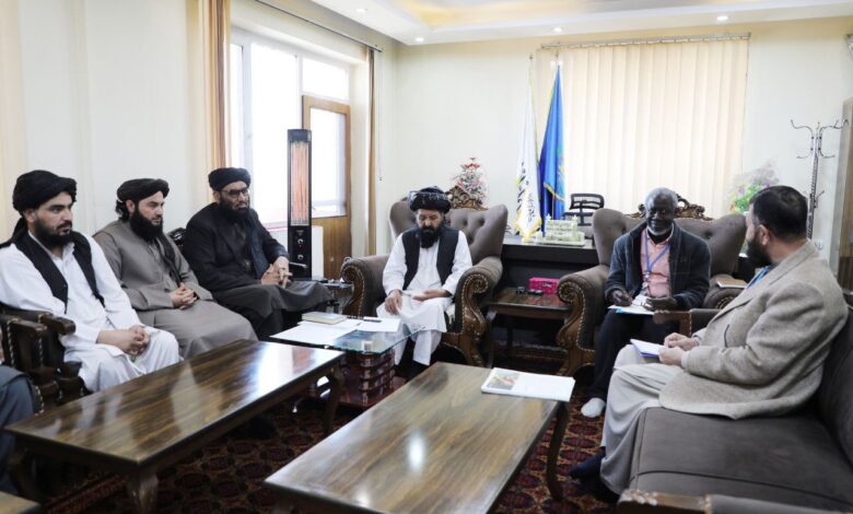 تأکید طالبان و اوچا بر تسریع و شفافیت کمکهای بشردوستانه