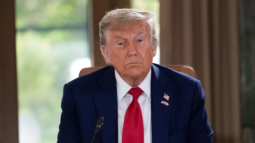 ترامپ راهی چین میشود