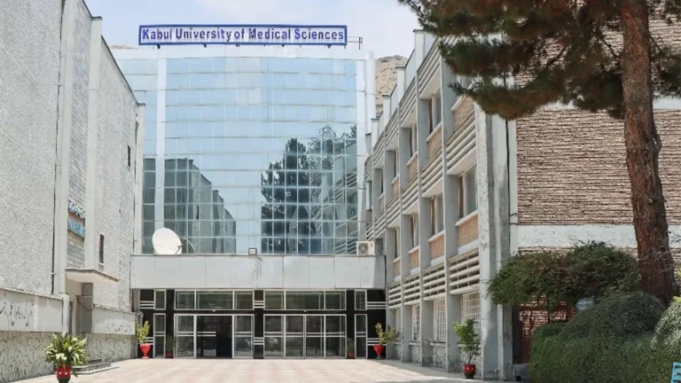 افتتاح دانشکده طب سنتی نبوی در دانشگاه طبی کابل