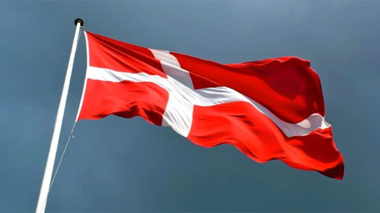 تماس دنمارک با طالبان برای برای احراج مهاجرین افغانستانی 