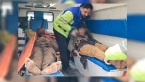 ایران از نجات ۷۰۰ مهاجر افغانستانی گرفتار در برف وسرما در مرز تایباد خبر داد