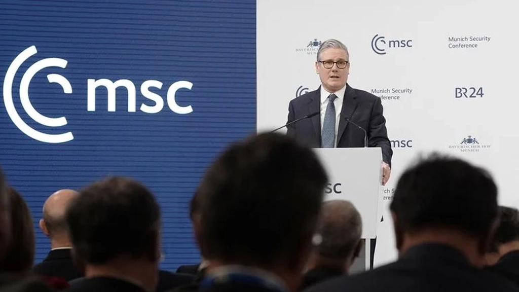 نخست‌وزیر بریتاینا: اروپا باید روی پاهای خود بایستد