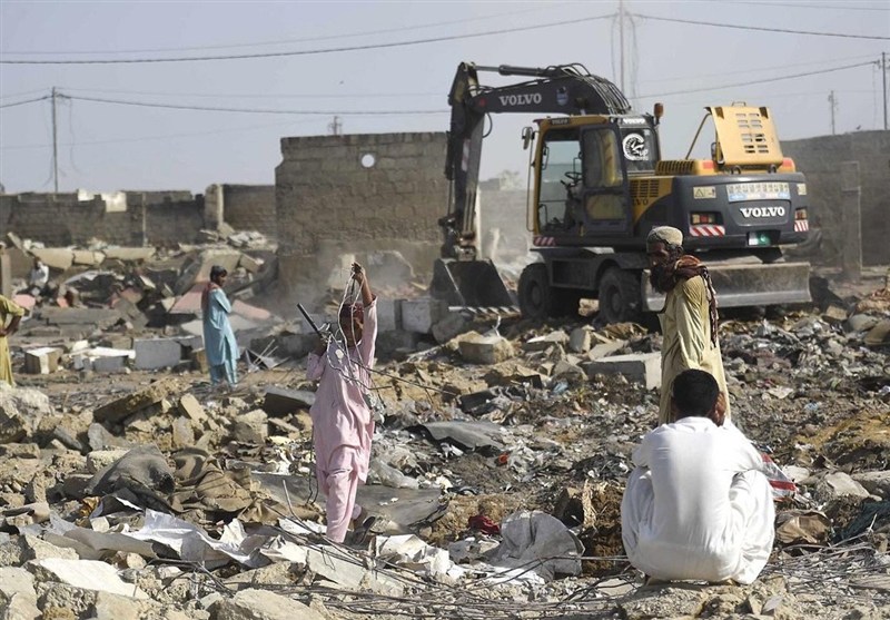 ادامه بازگشت‌های اجباری؛ تخریب خانه‌های مهاجران افغان در پاکستان
