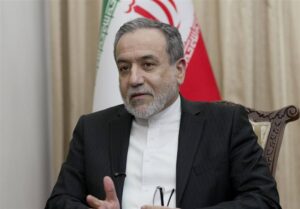 وزیر خارجه ایران: رهبر انقلاب اوضاع را مدیریت می‌کنند