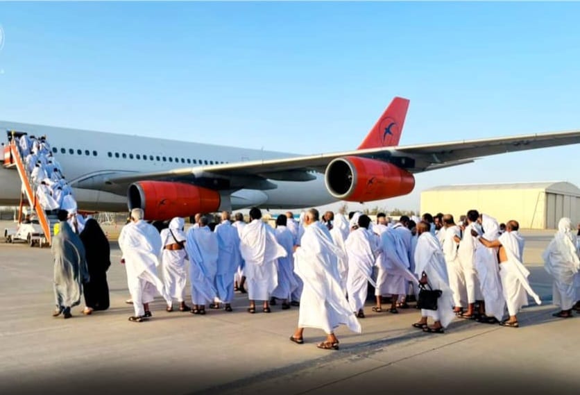 طالبانو د حج د مراسمو د اداینې لپاره د حاجیانو د لېږد د بهیر د پیل خبر ورکړ
