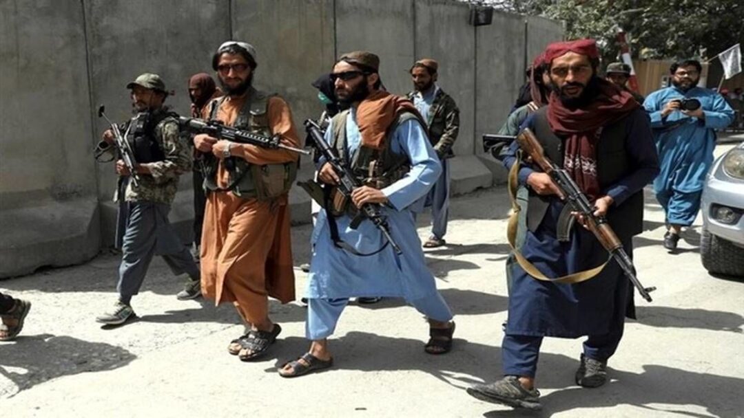 د طالبانو د عامې روغتیا وزارت د څلورو لوړپوړو چارواکو د فساد په تور له نیول کېدو وروسته آزادېدل
