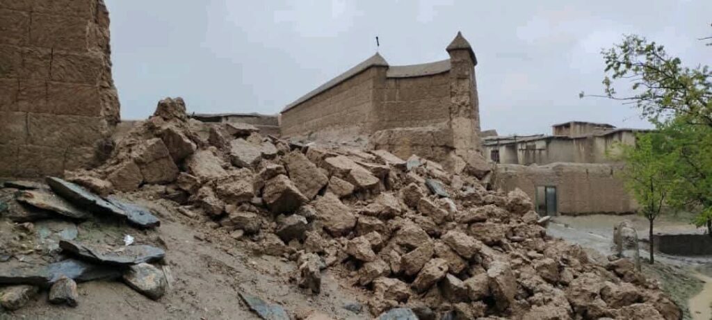رعد و برق و طوفان در ننگرهار جان دو تن را گرفت