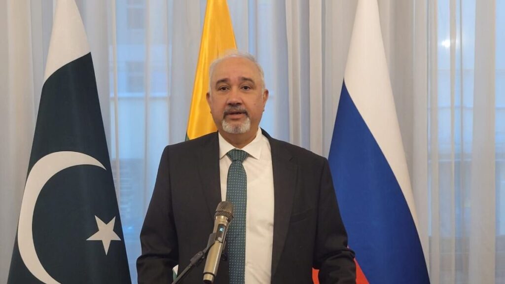 سفیر پاکستان در مسکو: تنش میان پاکستان و طالبان کاهش یافته است