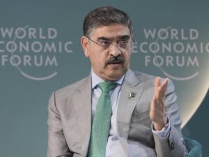 نخست وزیر پیشین پاکستان: کابل باید در رویکردش نسبت به اسلام‌اباد بازنگری کند