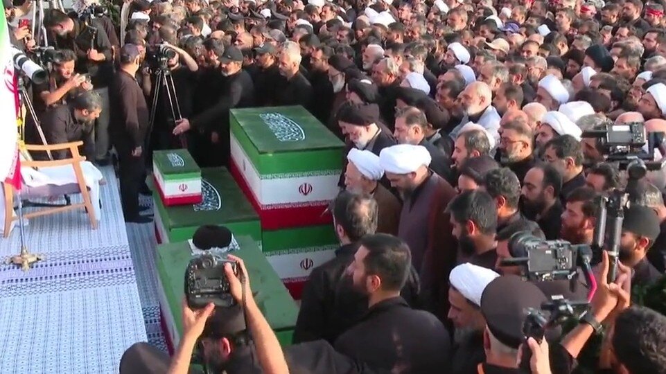 آیین اقامه نماز بر قائد شهید امت در میعادگاه ظهور امام عصر(عج) در قم