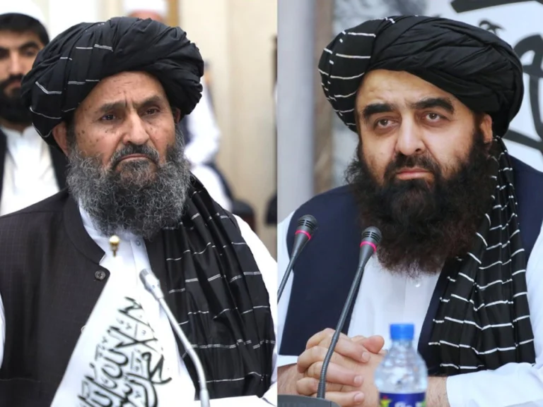 د طالبانو لوړپوړی پلاوی د امت د شهید رهبر د وداع او جنازې په مراسمو کې ګډون کوي