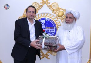 طالبان: کمک‌های بشردوستانه نباید سیاسی شود