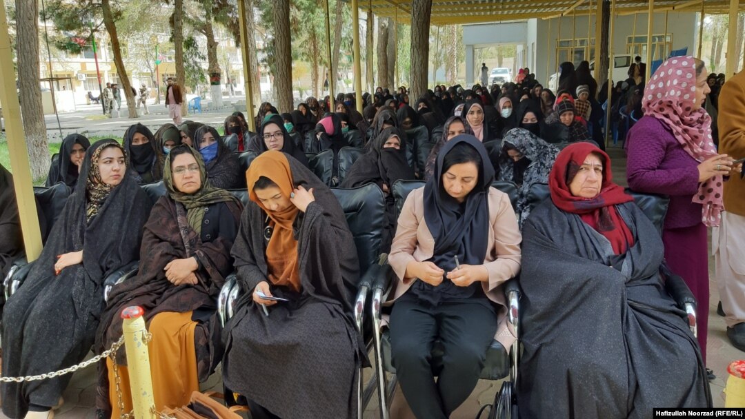 مشارکت زنان در نیروی کار افغانستان به ۵ درصد کاهش یافت