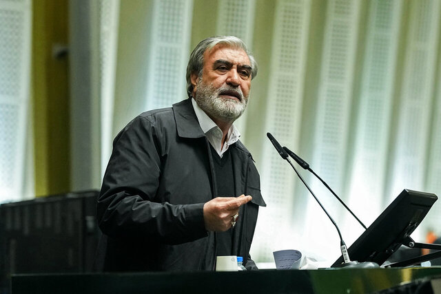 هشدار ایران به آمریکا: به زودی از منطقه اخراج میشوید
