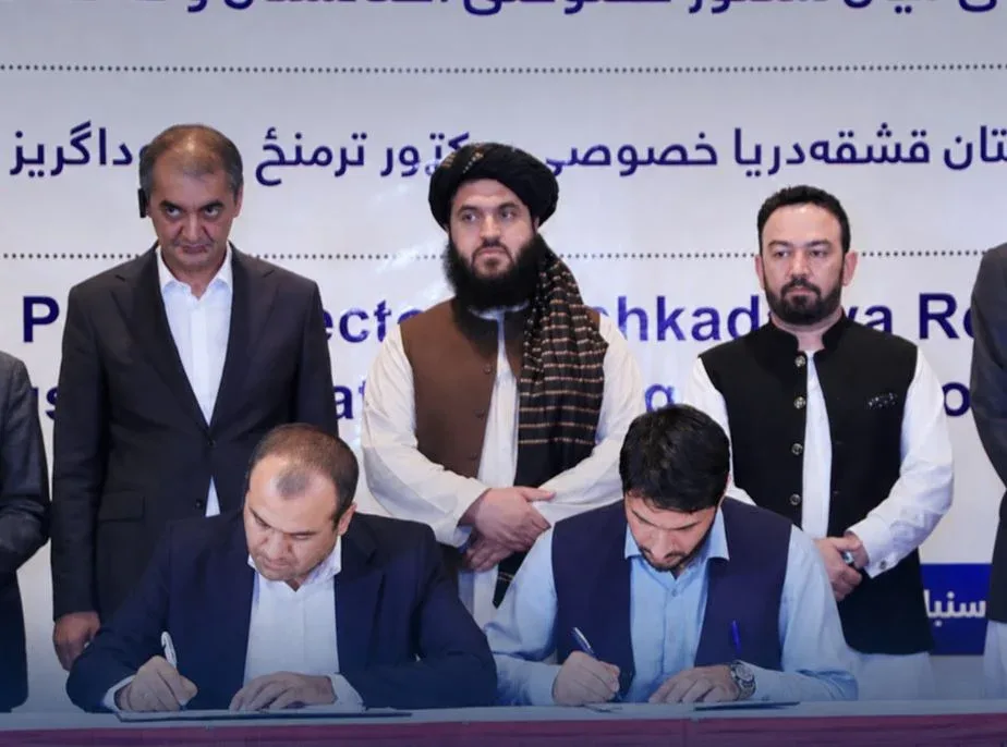 امضای ۲۰ تفاهم‌نامه تجارتی به ارزش ۲۶۷ میلیون دالر میان افغانستان و اوزبکستان