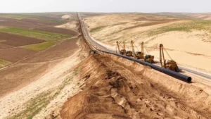 طالبان: بانک جهانی پروژه‌های بنیادی و اساسی را در افغانستان تطبیق کند